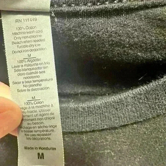 Willow Smith Life American Tour Concert T Shirt Medium 2021 Black - Picture 4 of 7